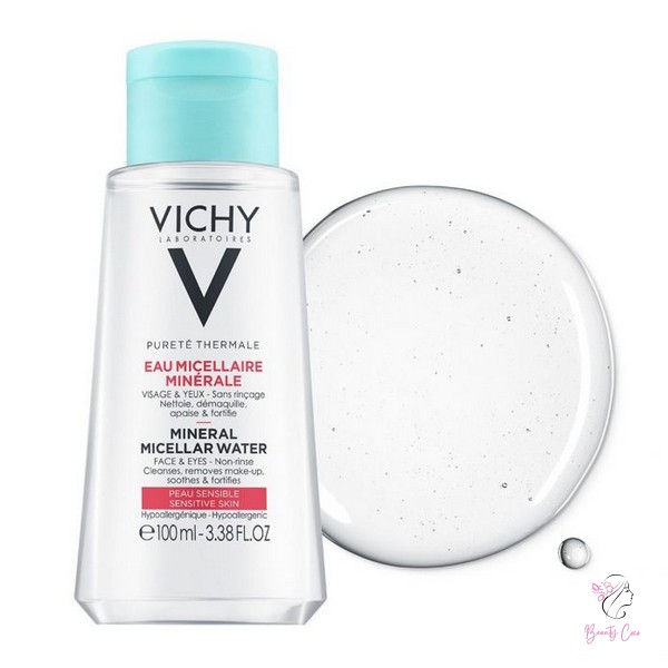 Nước tẩy trang Vichy Normaderm 3-in-1 Micellar Solution xuất xứ từ Pháp, là sản phẩm nhẹ nhàng, an toàn với mọi loại da.