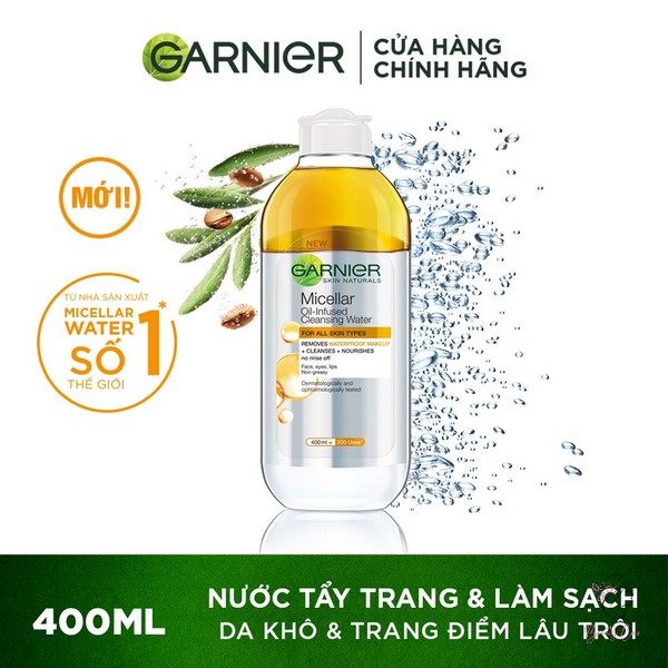 Nước tẩy trang Garnier Micellar Cleansing Water với dung tích 400ml là sản phẩm bạn không nên bỏ qua.