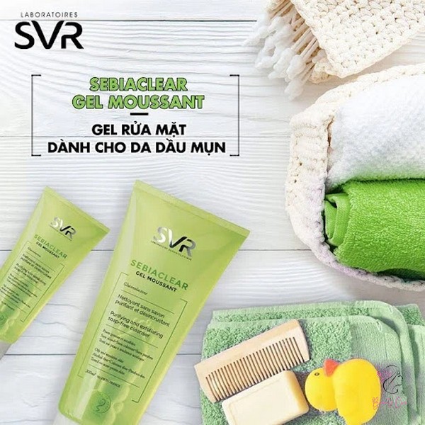 SVR Sebiaclear Gel Moussant được đánh giá là lựa chọn tuyệt vời để làm sạch da dầu mụn.