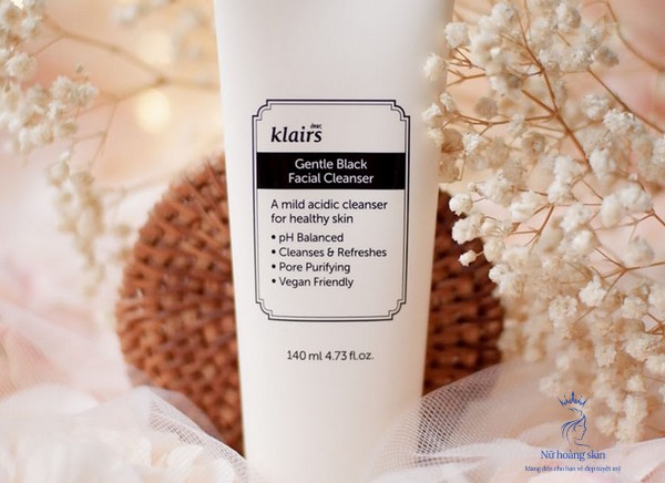 Sữa rửa mặt Klairs Rich Moist Foaming Cleanser dạng bọt